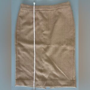 J. Crew  No.2  Camel Pencil Skirt. 100% Wool. Size 4T